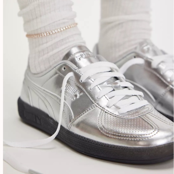 NWT + BOX | SILVER PUMA PALERMO ESCAPE SNEAKERS - Picture 1 of 2